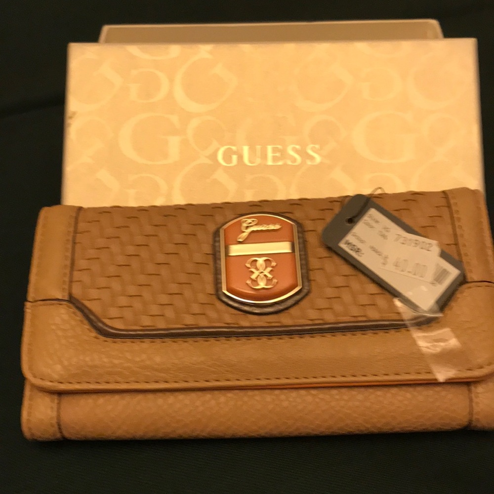 Guess wallet
